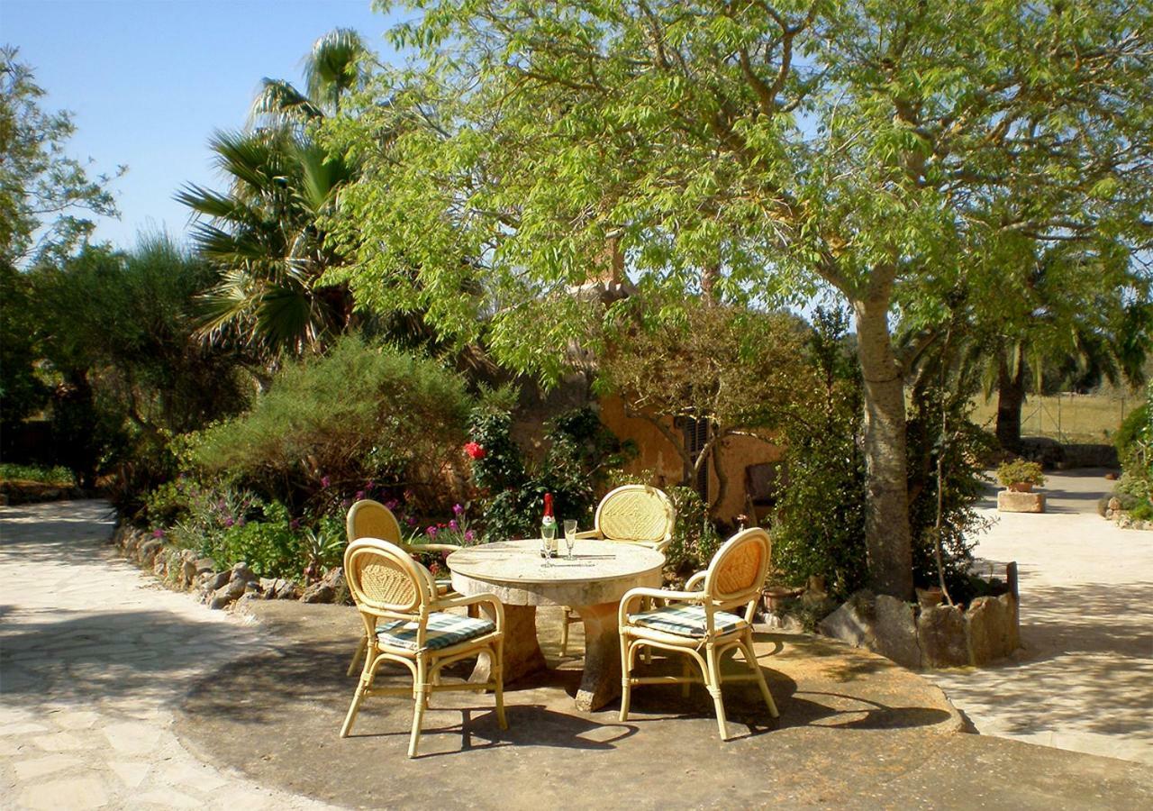 Finca Tipica Mallorquina Can Puca Santanyi Exterior photo